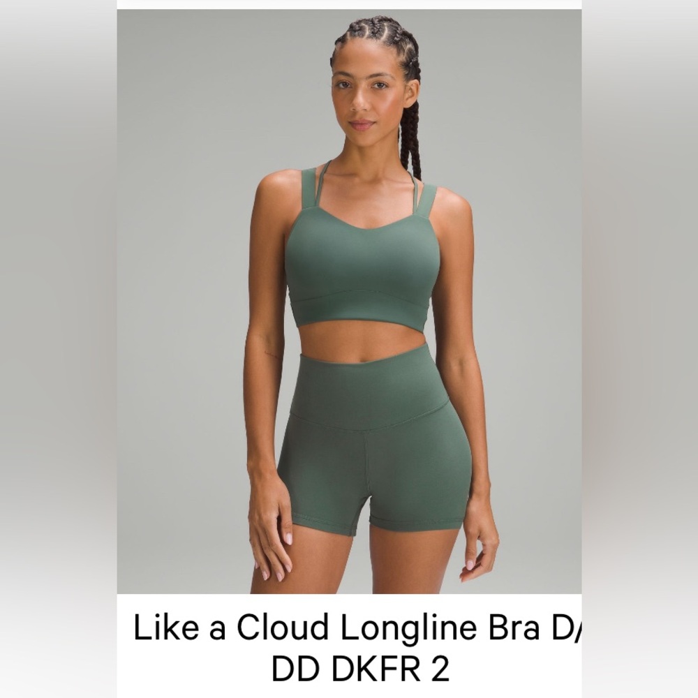 Lululemon sports bra
